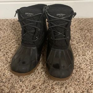 Women’s sperry boots
